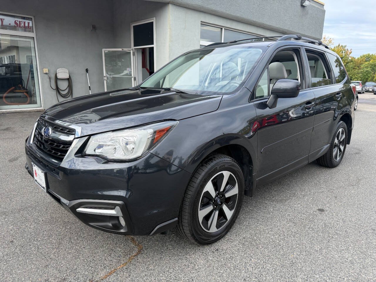 Used 2018 Subaru Forester 2.5i Premium AWD/4WD image 3