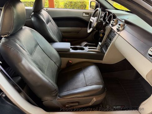 Used 2007 Ford Mustang GT Premium RWD image 12