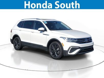 Used 2024 Volkswagen Tiguan SE
