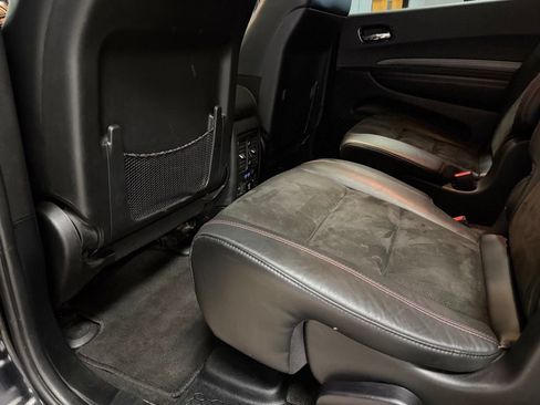 Used 2022 Dodge Durango R/T w/ Blacktop Package AWD/4WD image 23