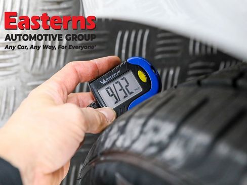 Used 2024 Chevrolet Malibu LT image 27