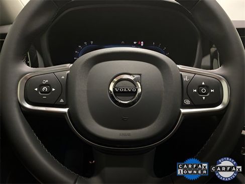 Used 2025 Volvo S60 B5 Core image 38