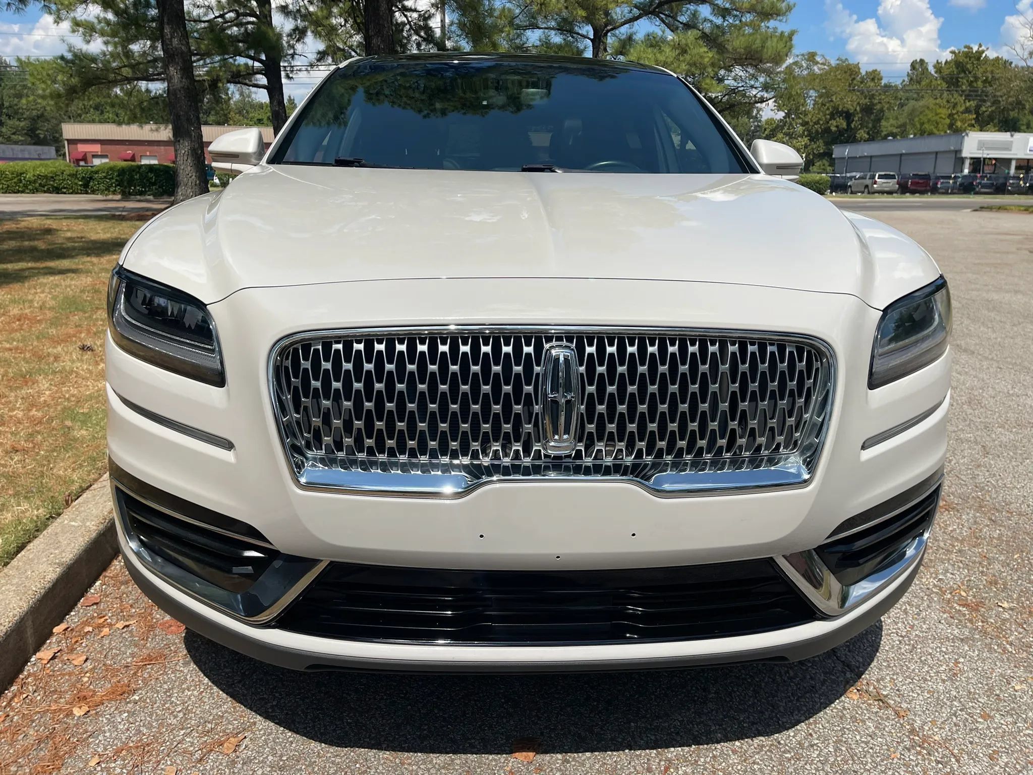 Used 2020 Lincoln Nautilus Reserve AWD/4WD image 8