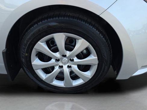 Used 2025 Toyota Corolla LE FWD image 25