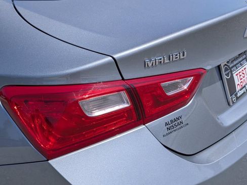 Used 2024 Chevrolet Malibu LT FWD image 11