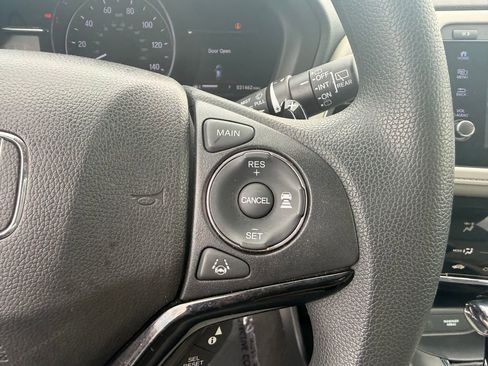 Used 2020 Honda HR-V EX image 30