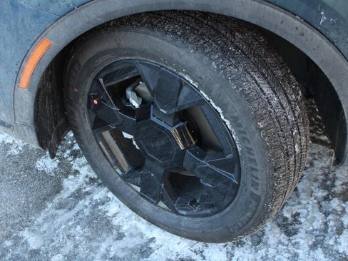 New 2026 Kia Sportage X-Line image 8