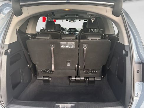 Used 2023 Honda Odyssey Touring image 18