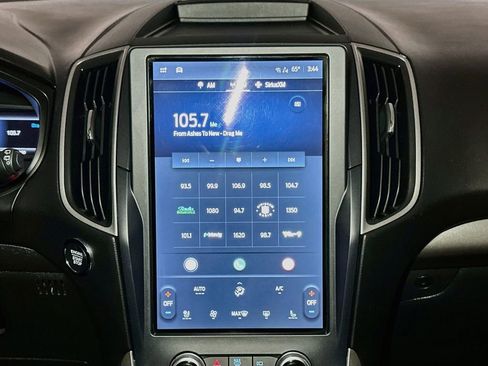 Used 2024 Ford Edge SEL w/ Convenience Package AWD/4WD image 11
