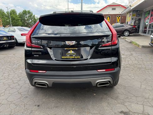 Used 2021 Cadillac XT4 Premium Luxury w/ Driver Assist Package AWD/4WD image 6
