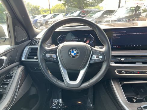 Used 2024 BMW X5 xDrive40i w/ Premium Package AWD/4WD image 16