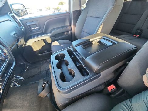 Used 2018 Chevrolet Silverado 1500 LT w/ All Star Edition image 21