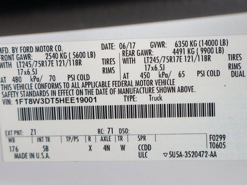 Used 2017 Ford F350 Lariat w/ Lariat Ultimate Package image 63