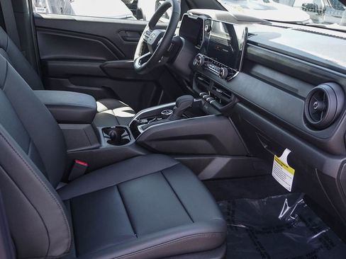 New 2026 Chevrolet Colorado Trail Boss AWD/4WD image 12