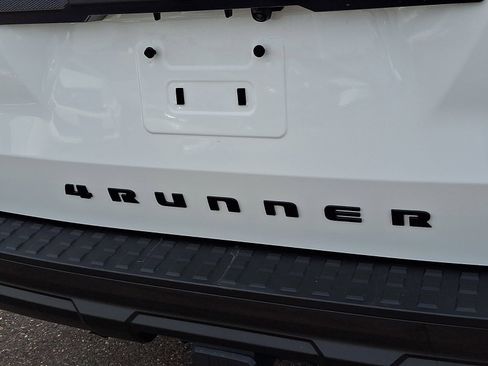 Certified 2025 Toyota 4Runner SR5 image 29