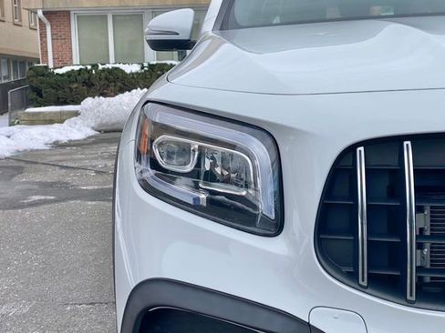 Used 2021 Mercedes-Benz GLB 35 AMG 4MATIC image 13