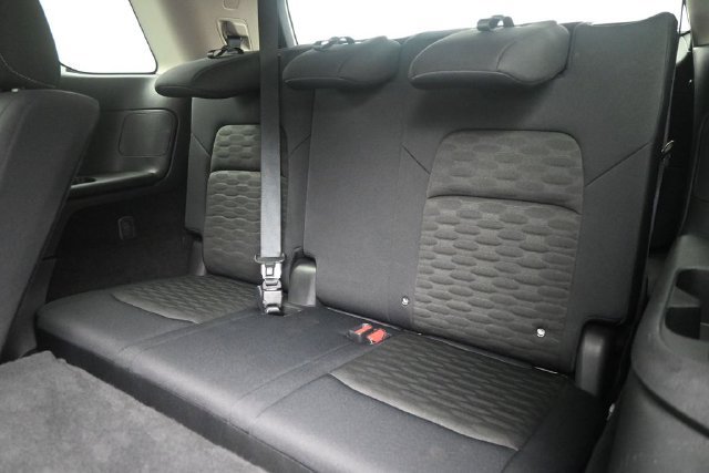 Certified 2025 Nissan Pathfinder SV FWD image 12