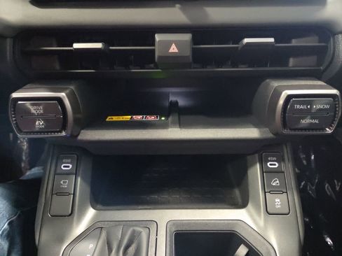 New 2026 Toyota RAV4 XSE image 28