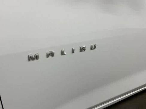 Used 2024 Chevrolet Malibu LT image 30