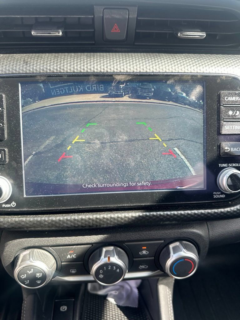 Used 2023 Nissan Kicks SV FWD image 7
