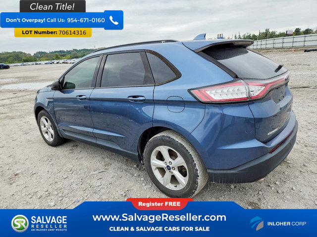 Used 2018 Ford Edge SE FWD image 3