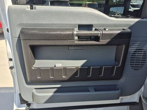 Used 2015 Ford F250 XL w/ XL Appearance Package RWD image 13