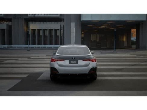 New 2026 BMW 430i xDrive w/ M Sport Package AWD/4WD image 5