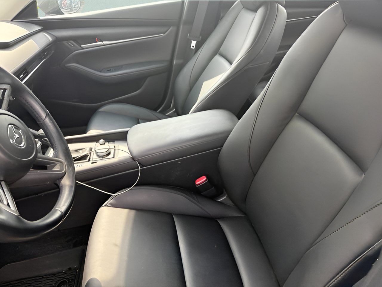 Used 2021 MAZDA MAZDA3 s FWD image 18