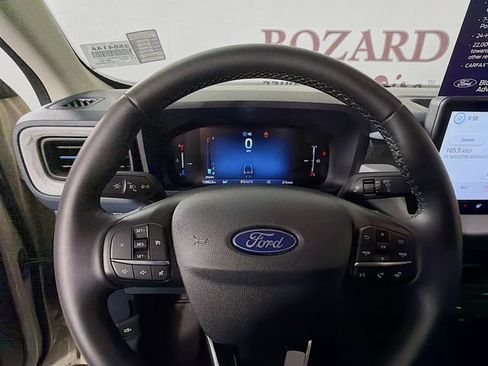 Certified 2025 Ford Maverick XLT w/ XLT Luxury Package AWD/4WD image 13