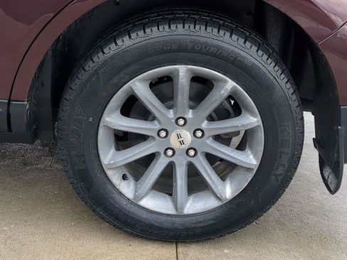 Used 2011 Lincoln MKX AWD w/ Sight & Sound Pkg image 15