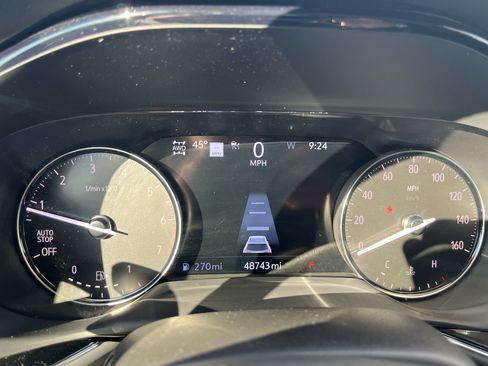 Used 2021 Buick Envision Avenir w/ Technology Package II image 16