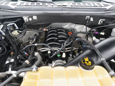 Used 2019 Ford F150 XLT w/ Trailer Tow Package AWD/4WD image 33