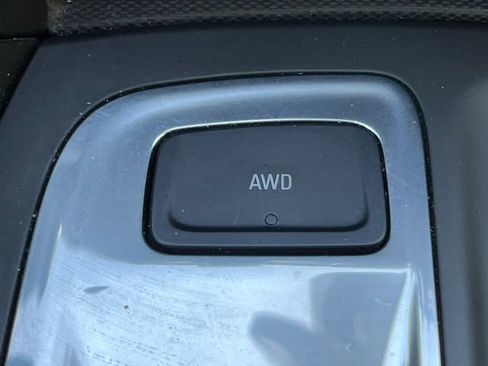 Used 2020 Chevrolet Equinox LT AWD/4WD image 30