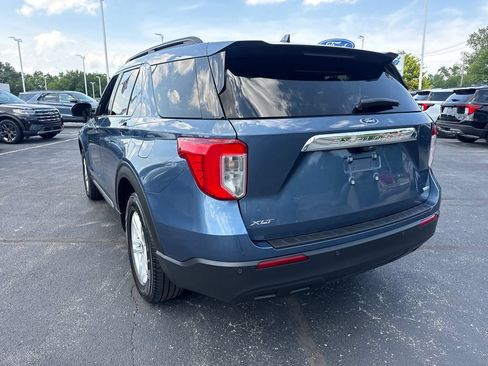 Used 2020 Ford Explorer XLT w/ Comfort Package AWD/4WD image 9