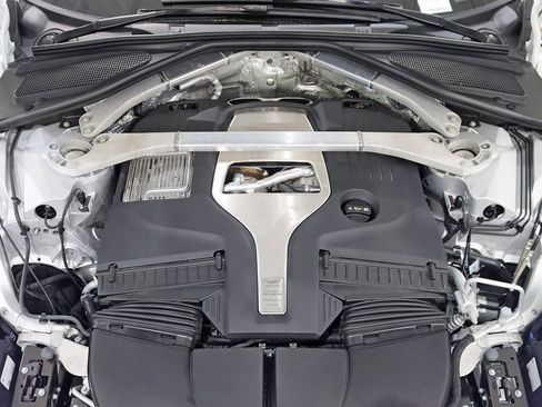 Used 2023 Aston Martin DBX AWD/4WD image 44
