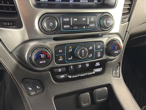 Used 2020 Chevrolet Tahoe LT image 37