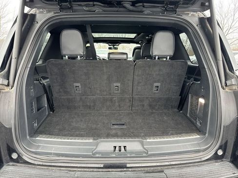 Used 2024 Lincoln Navigator Reserve AWD/4WD image 25