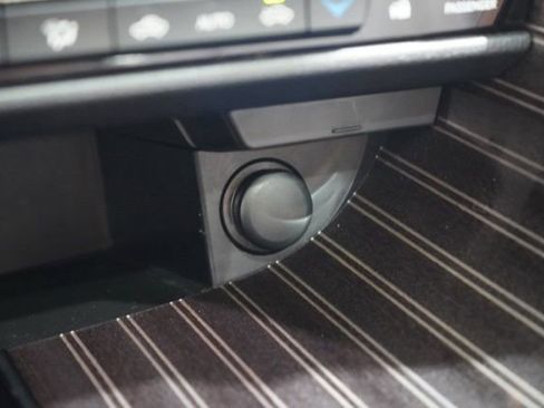 Used 2019 Lexus RX 450h 450h w/ Luxury Package image 28