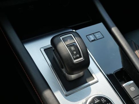 Used 2025 Mitsubishi Outlander SEL AWD/4WD image 23