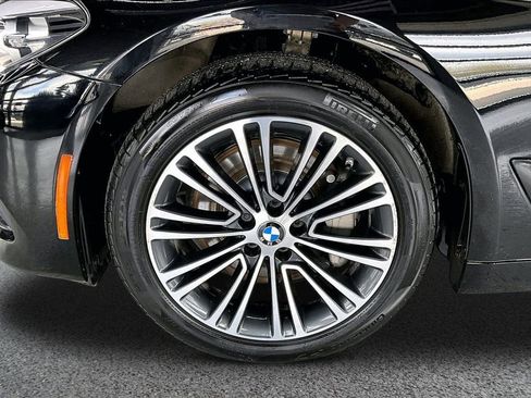 Used 2018 BMW 530i xDrive AWD/4WD image 35
