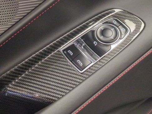 Used 2024 Chevrolet Corvette Stingray Premium Cpe w/ Z51 Performance Package RWD image 13