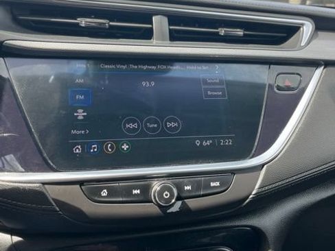 Used 2020 Buick Encore GX Preferred w/ Cold Weather Comfort Package FWD image 37