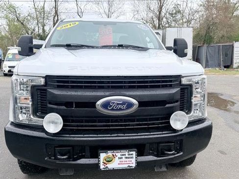 Used 2019 Ford F250 XL w/ Power Equipment Group AWD/4WD image 6