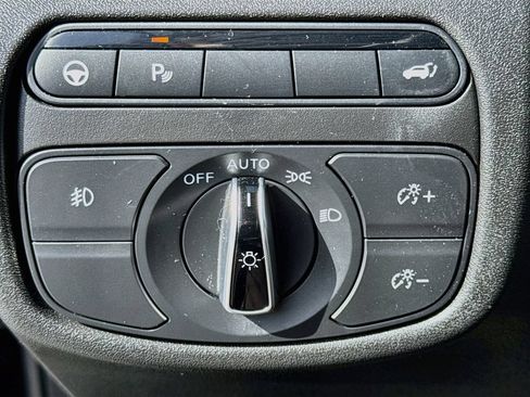 Certified 2023 INFINITI QX50 Sport AWD/4WD image 11