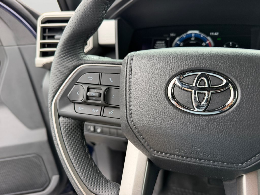 Used 2026 Toyota Tundra Limited AWD/4WD image 20