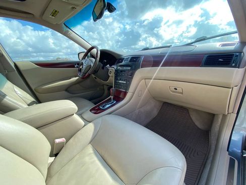 Used 2003 Lexus ES 330 FWD image 15