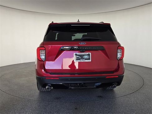 Used 2023 Ford Explorer ST-Line w/ Class IV Trailer Tow Package image 7