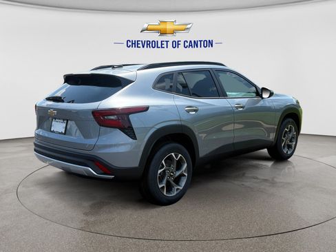 New 2026 Chevrolet Trax LT FWD image 5