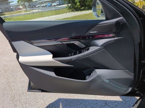 New 2027 BMW 530i RWD image 30