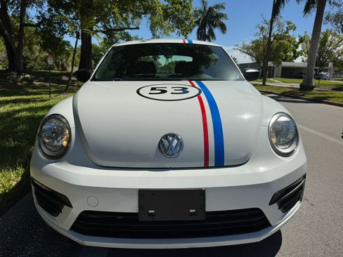 Used 2018 Volkswagen Beetle 2.0T S image 34